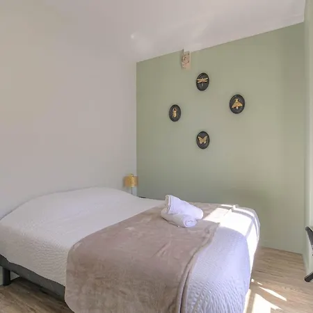 Appartement Les Berges De Saone - 2 A 12 Personnes *